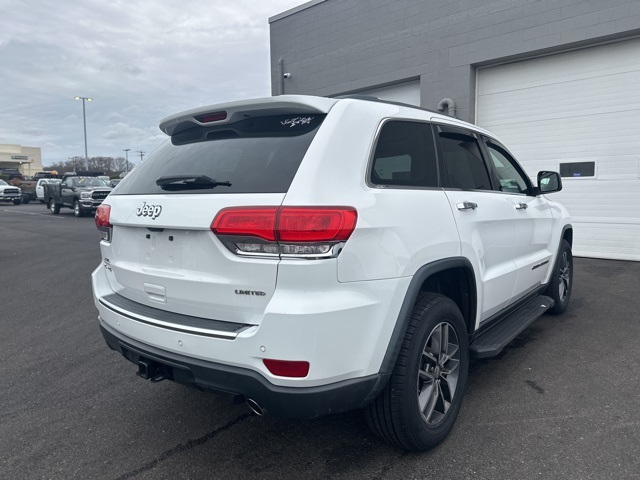 2018 Jeep Grand Cherokee Limited photo 2