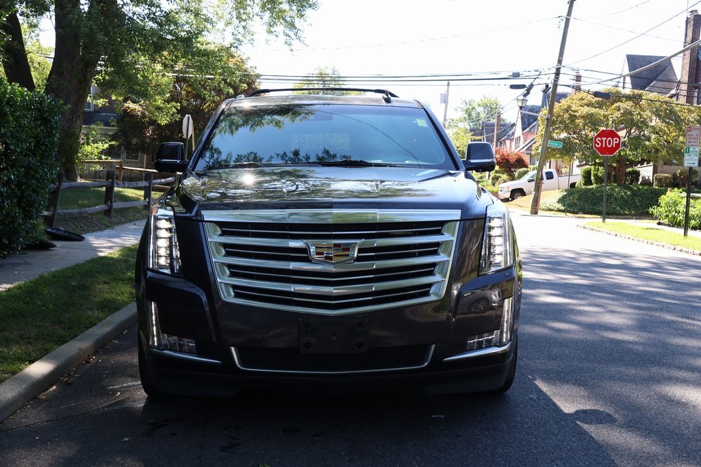 2017 Cadillac Escalade ESV Platinum photo 24