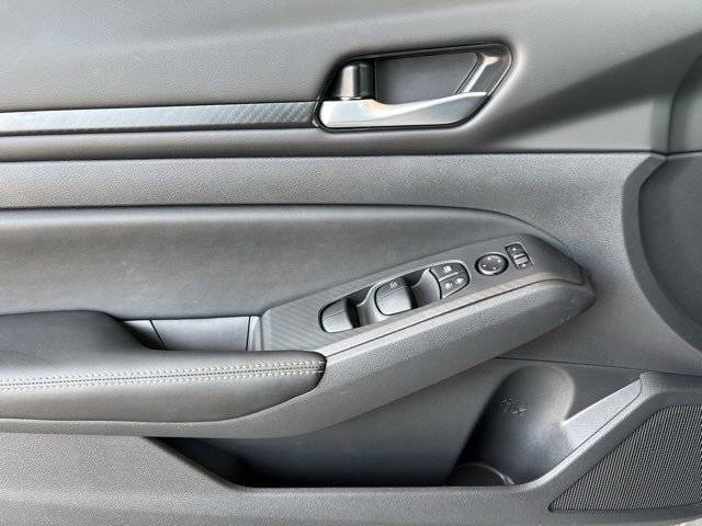 2025 Nissan Altima SV Special Edition photo 16