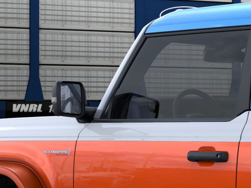 2025 Ford Bronco First Edition photo 19