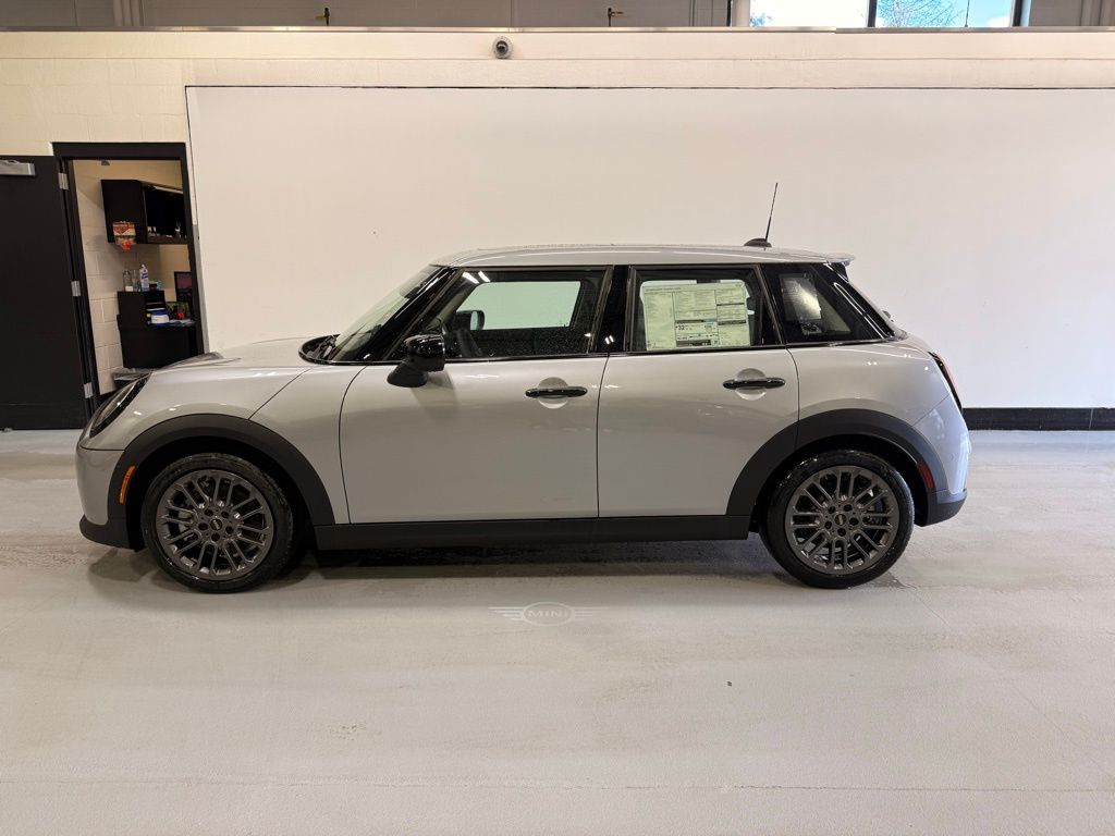 Used 2025 MINI Hardtop 4 Door S with VIN WMW53GD03S2X40369 for sale in Golden Valley, Minnesota