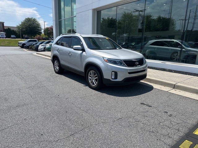 Used 2015 Kia Sorento LX with VIN 5XYKT3A67FG582184 for sale in Kennesaw, GA