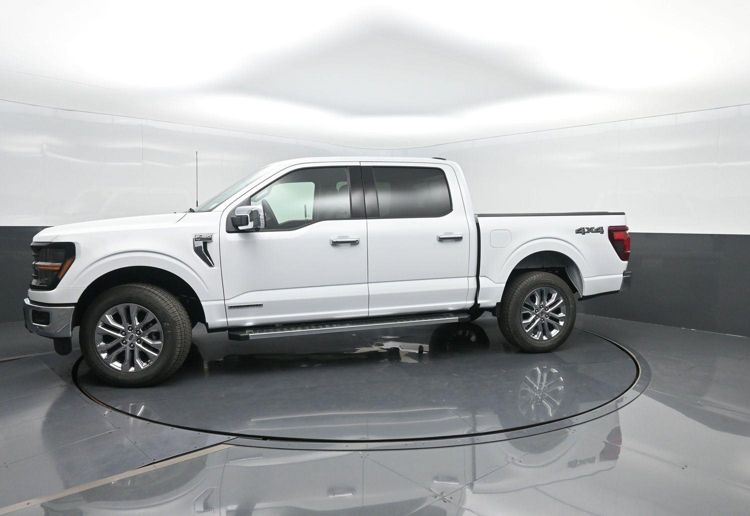 2025 Ford F-150 XLT's photo