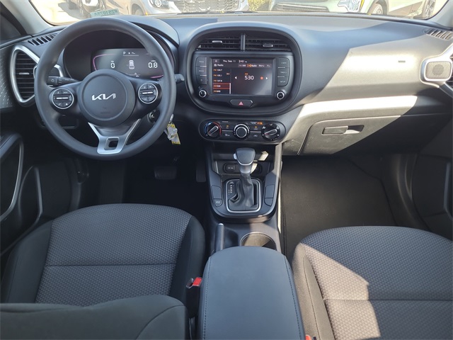2023 Kia Soul LX S photo 8