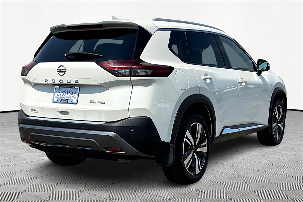 Used 2023 Nissan Rogue SL with VIN JN8BT3CB2PW465065 for sale in Kansas City