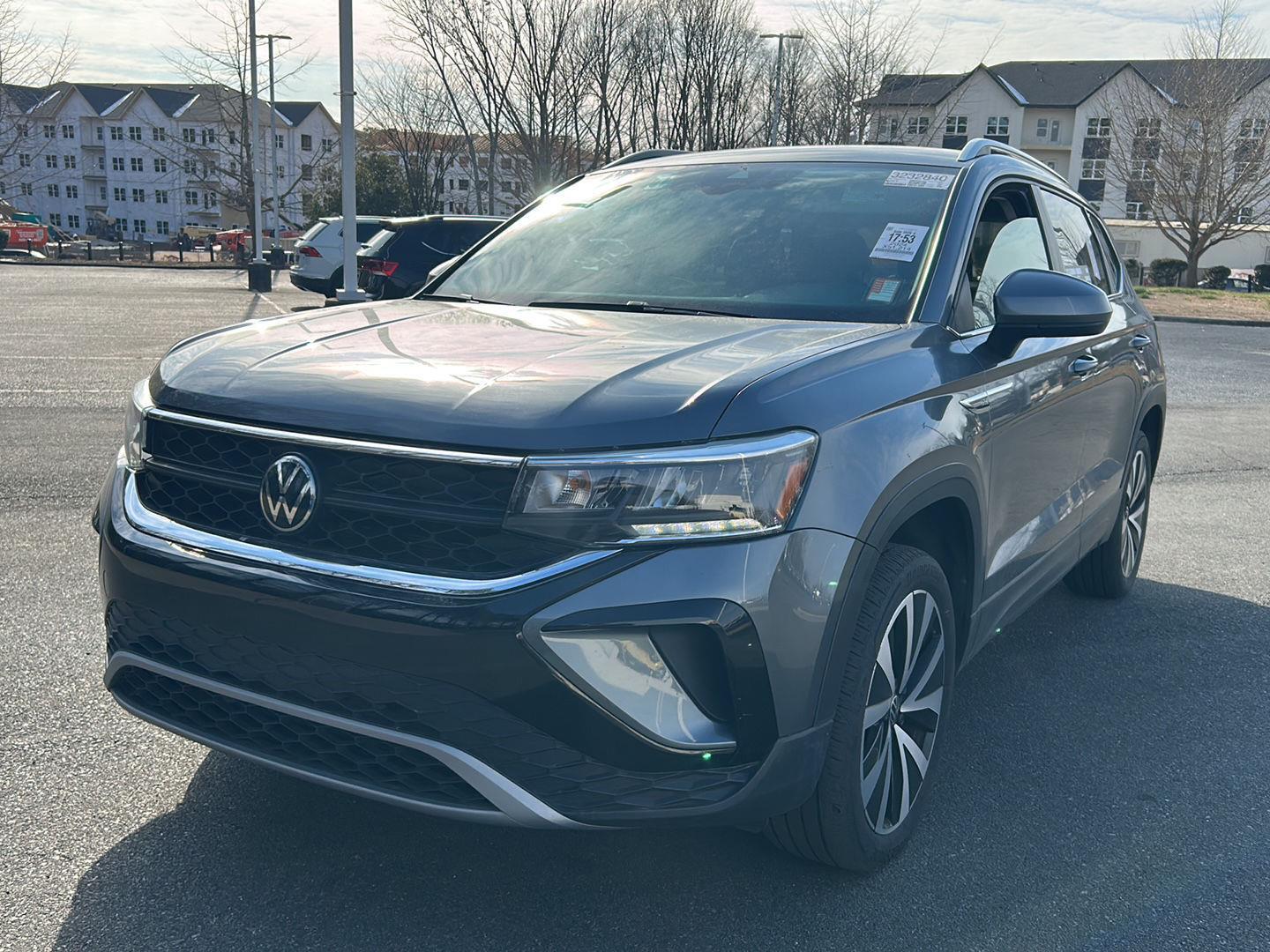 2024 Volkswagen Taos SE