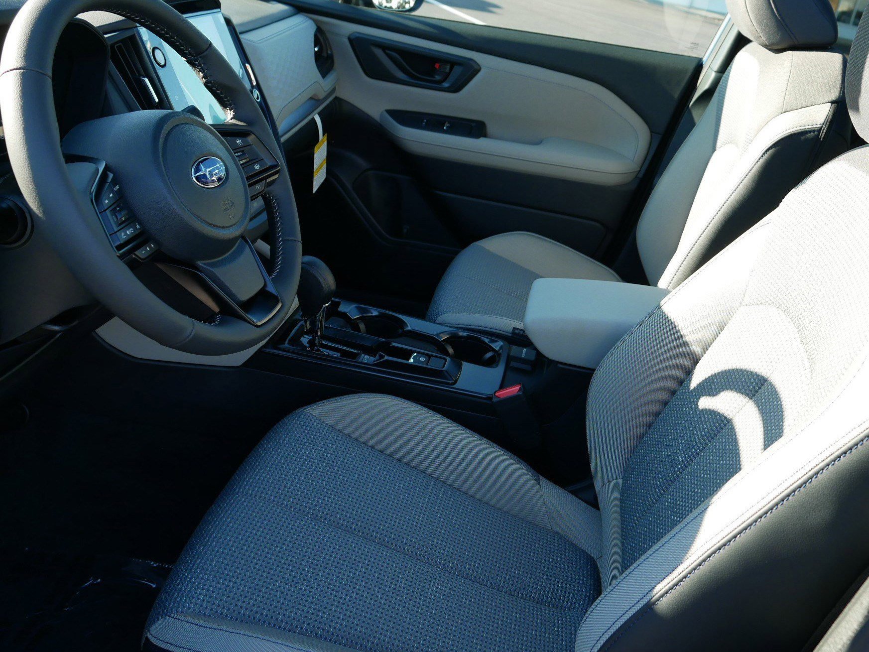 2026 Subaru Forester Premium photo 4