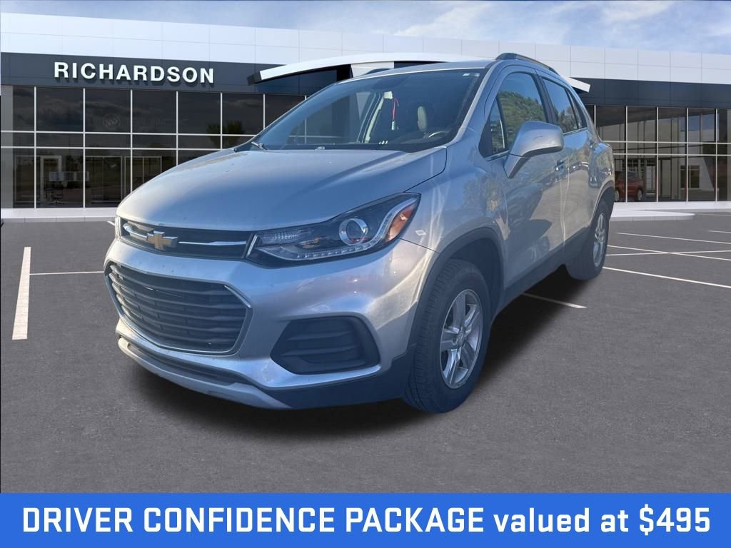Used 2019 Chevrolet Trax LT with VIN 3GNCJPSB2KL320337 for sale in Midland, MI