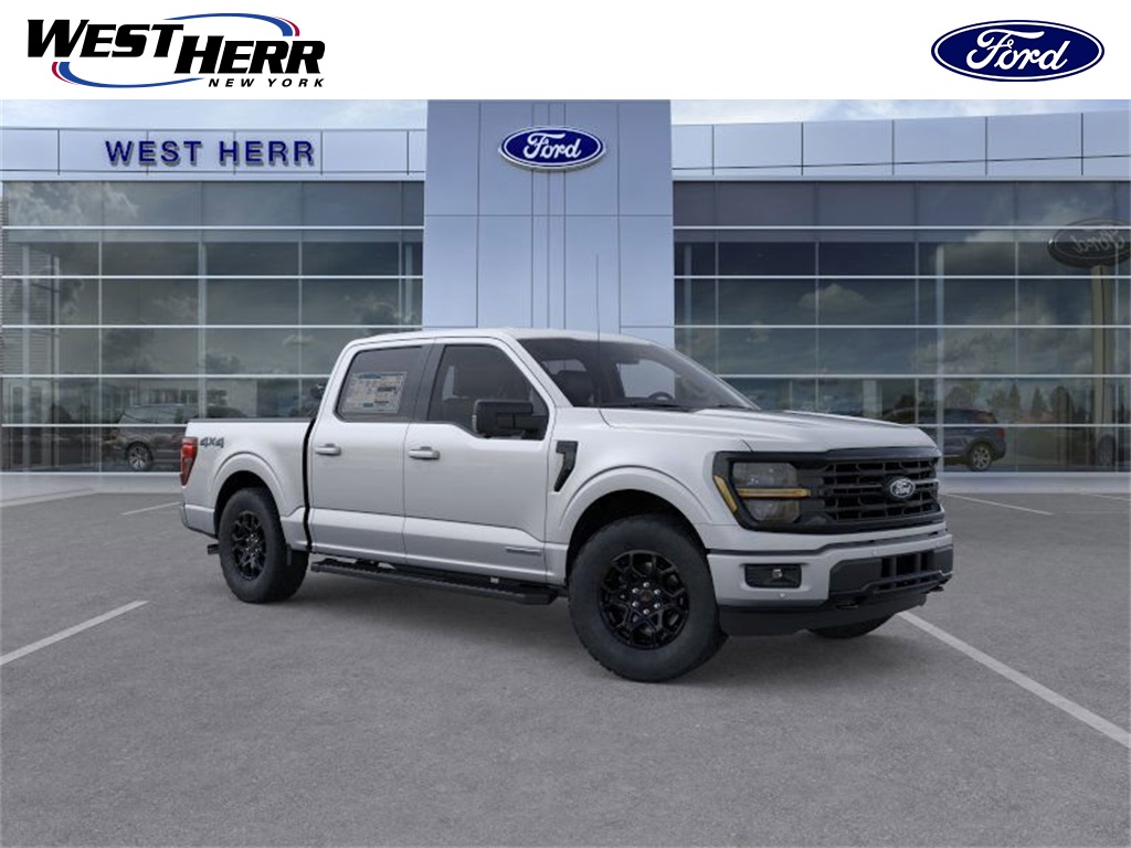 2025 Ford F-150 XLT's photo