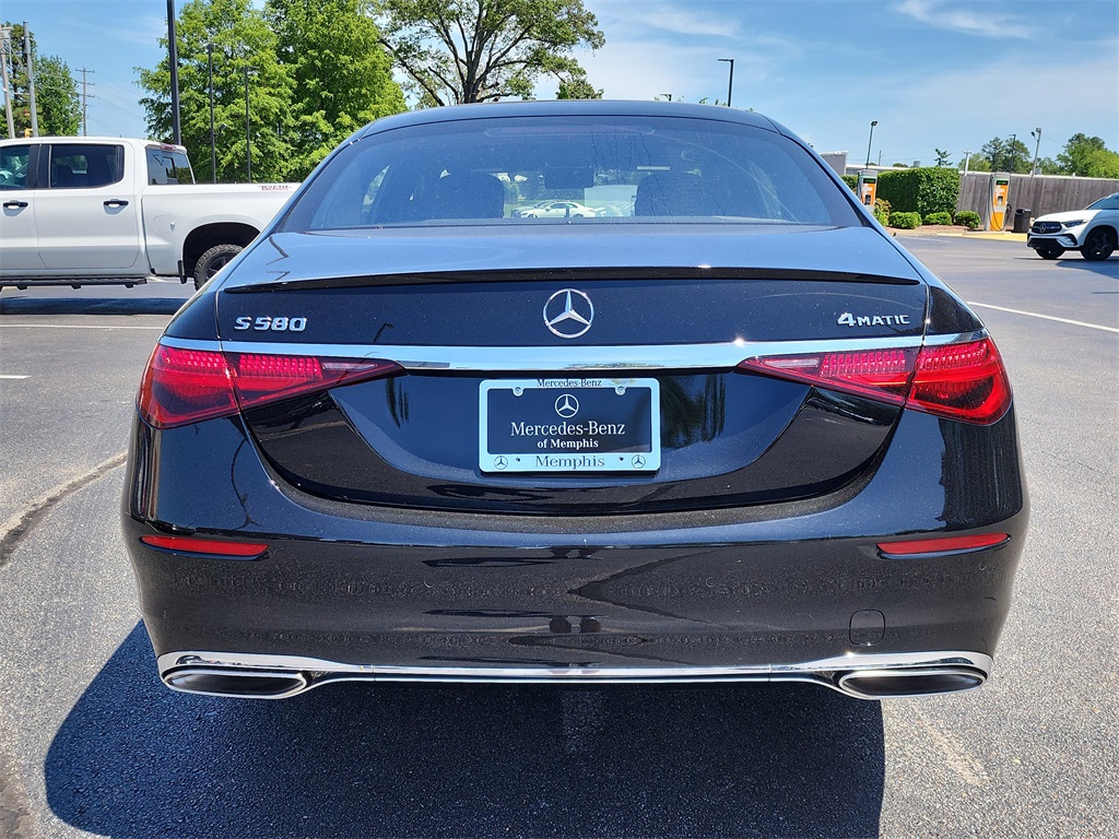 2025 Mercedes Benz S 580 4MATIC photo 4
