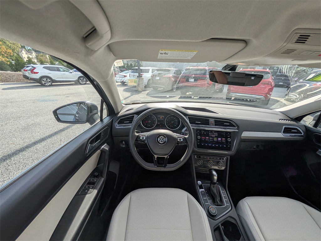 2021 Volkswagen Tiguan SE photo 4