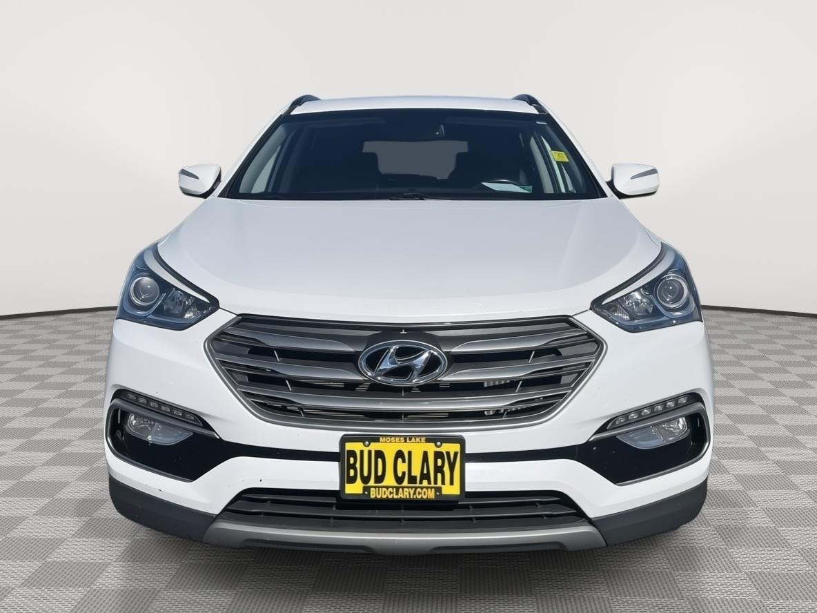 2017 Hyundai Santa Fe Sport 2.0T photo 8