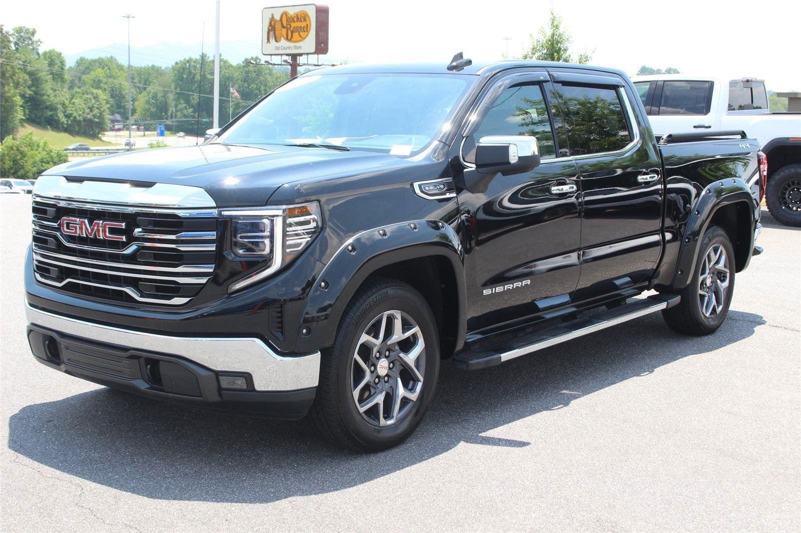 2023 Gmc Sierra 1500 SLT photo 3
