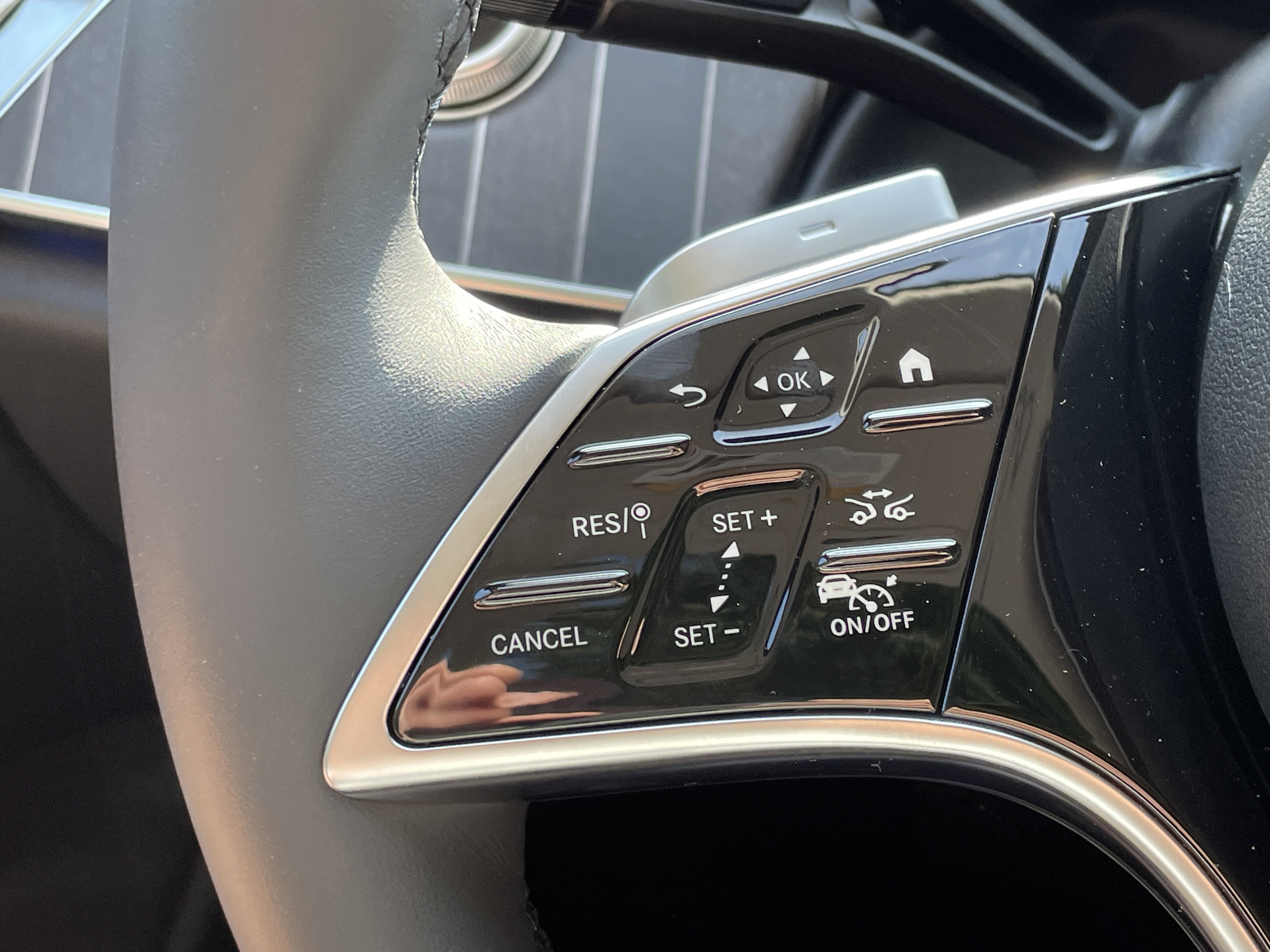 2026 Mercedes Benz E 350 photo 5