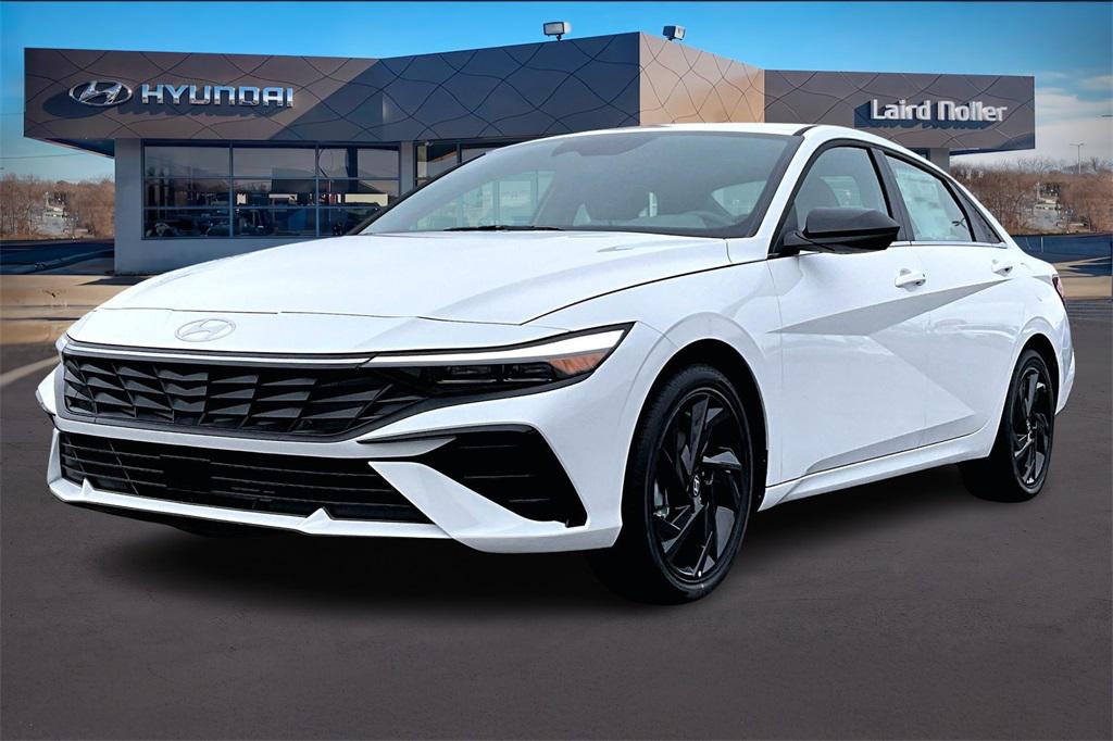 2026 Hyundai Elantra SEL's photo