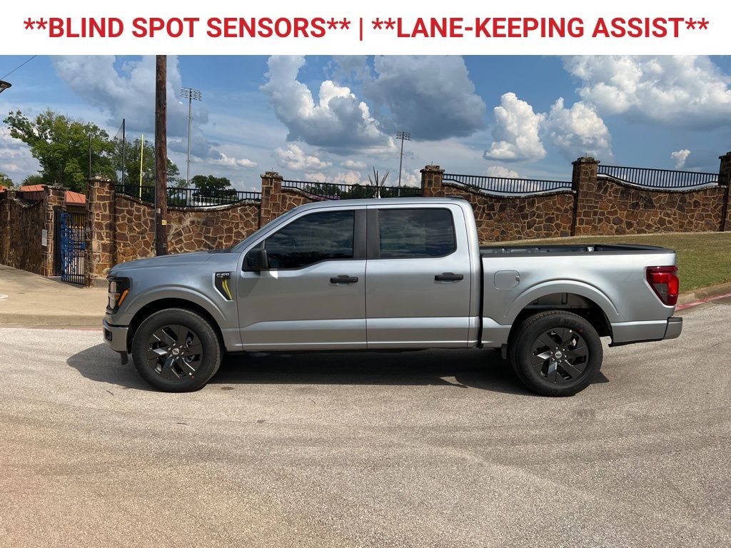 2025 Ford F-150 STX photo 4