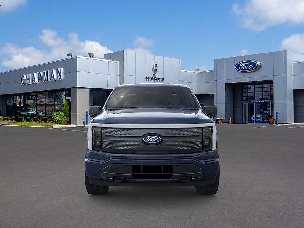 2025 Ford F-150 Lightning photo 4