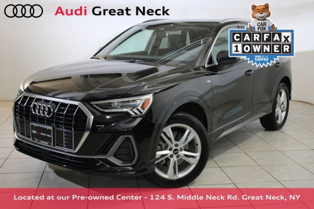 2022 Audi Q3 Premium Plus