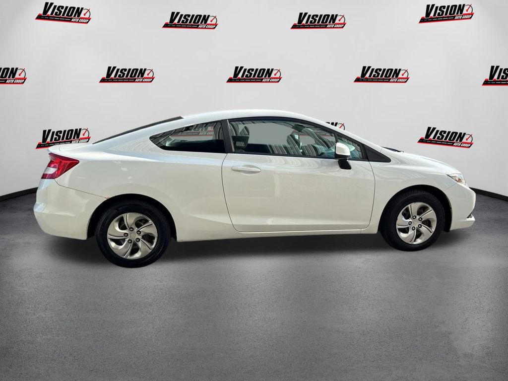 2013 Honda Civic LX photo 4