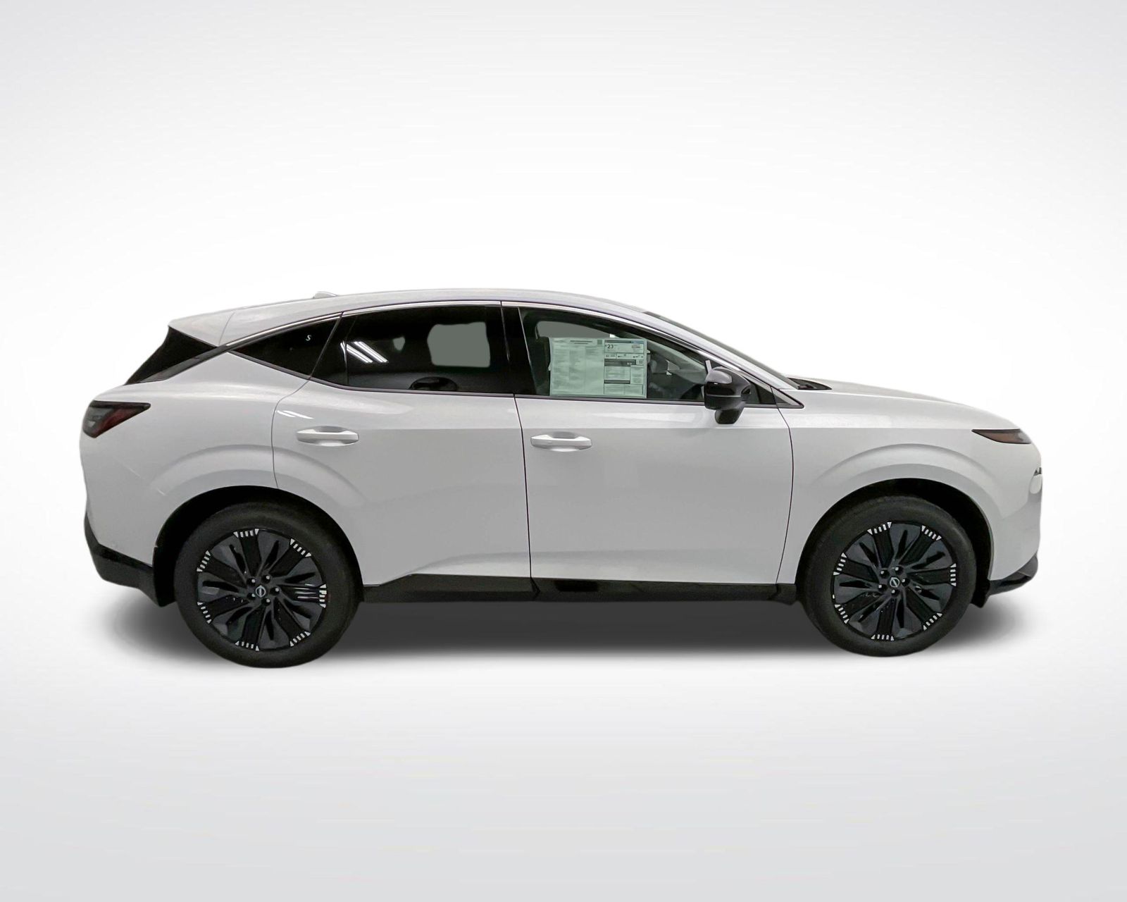 2025 Nissan Murano Platinum photo 2