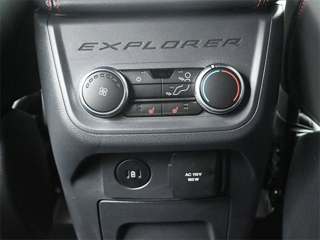 2025 Ford Explorer ST-Line photo 22