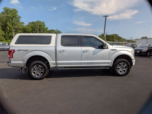 2015 Ford F-150 XLT photo 2