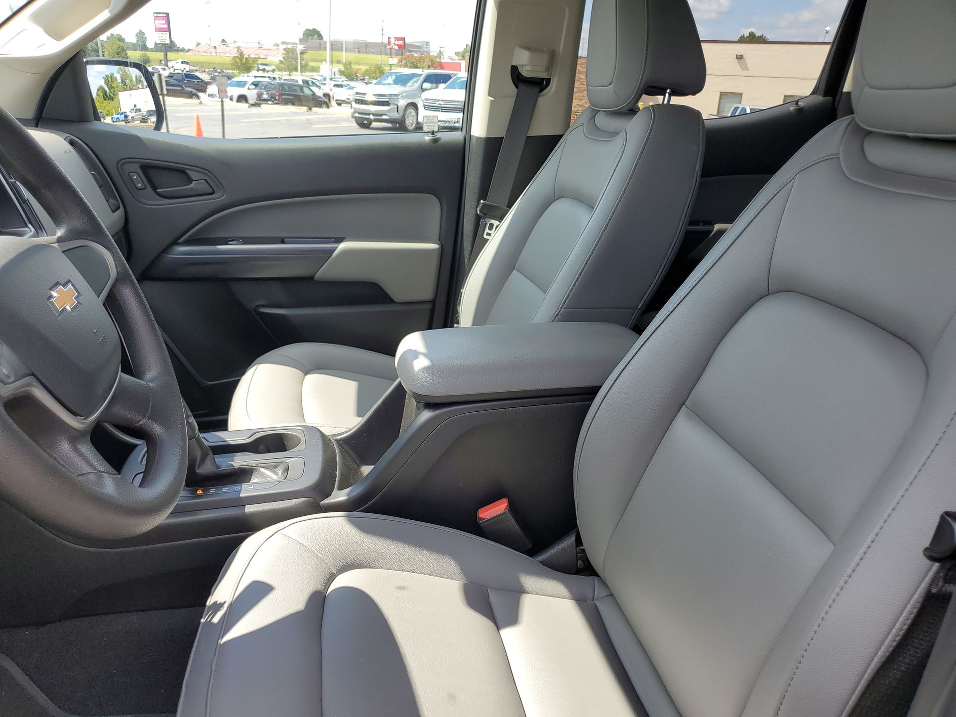2020 Chevrolet Colorado Work Truck photo 8
