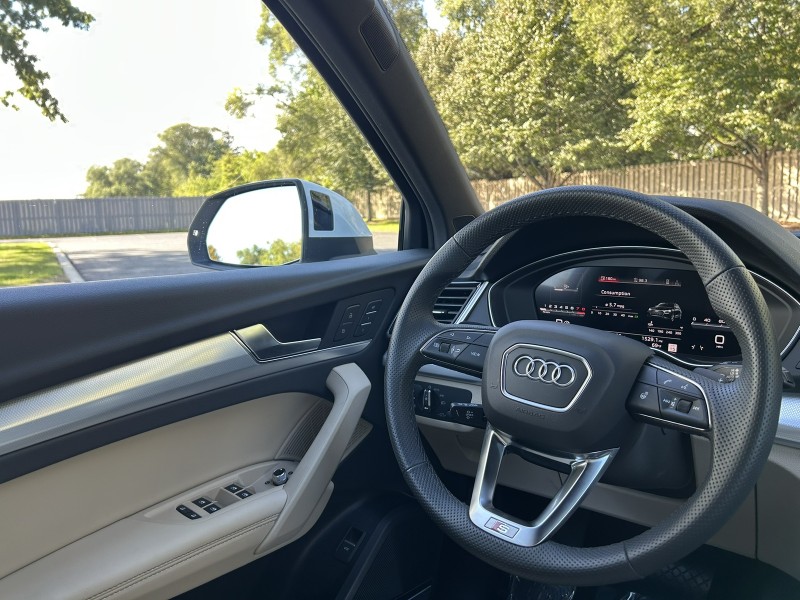 2025 Audi Q5 S line Premium Plus photo 12