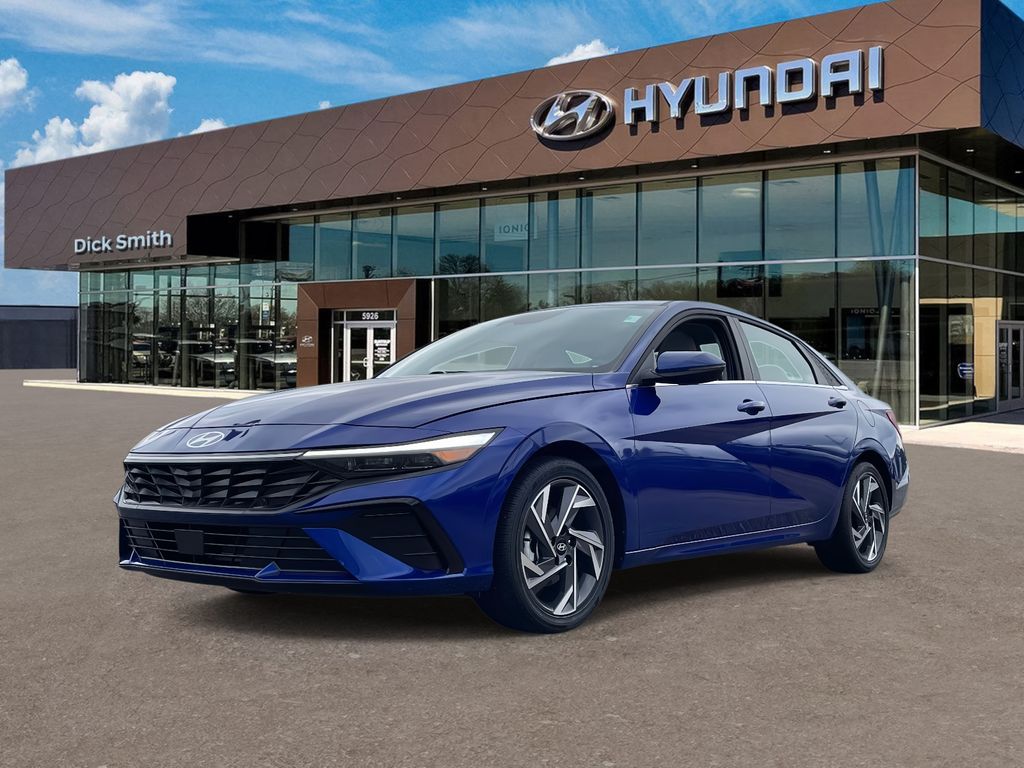 2025 Hyundai Elantra Limited photo 3