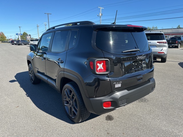 2021 Jeep Renegade Latitude photo 3