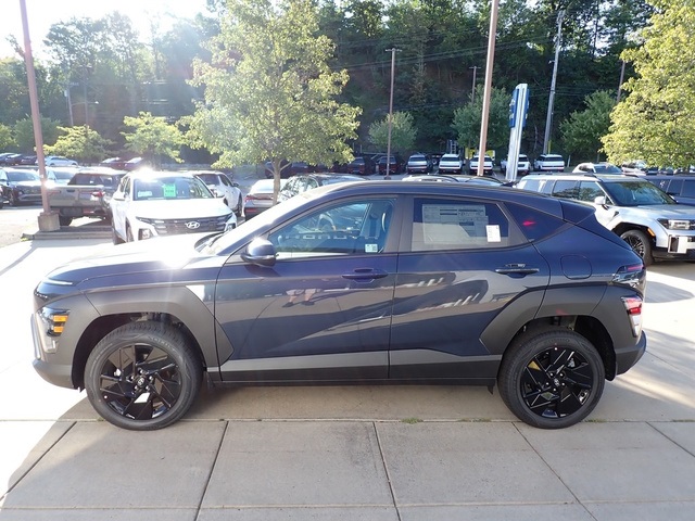 2026 Hyundai Kona SEL photo 4