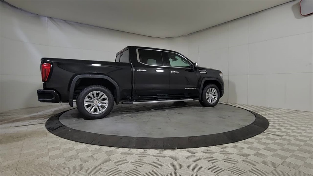 2026 GMC SIERRA - Image 8