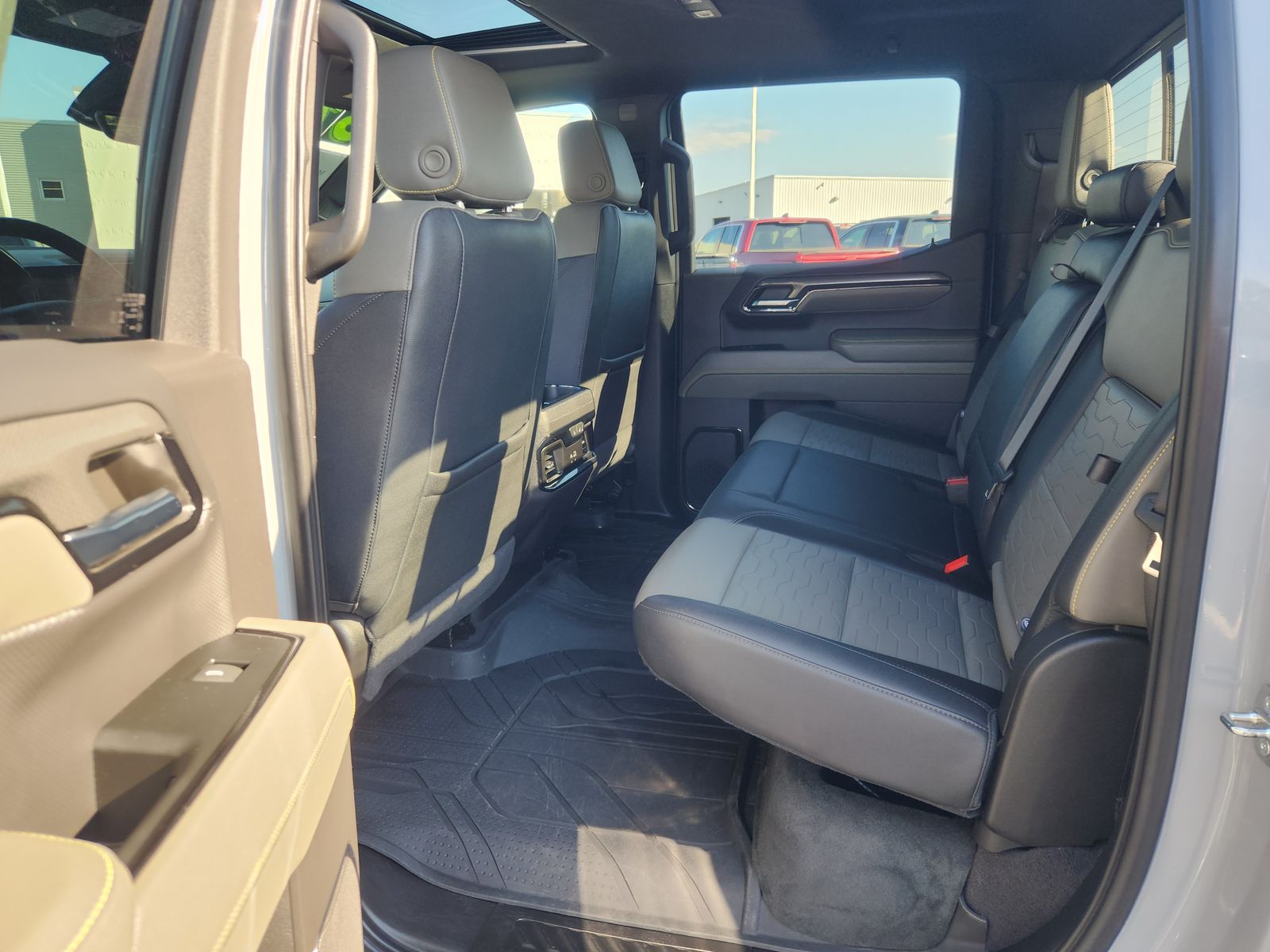 2024 Chevrolet Silverado 1500 ZR2 photo 35
