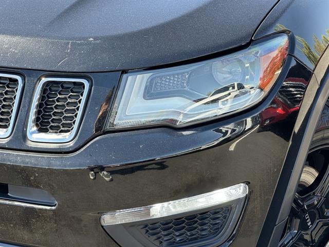 2018 Jeep Compass Sport photo 3