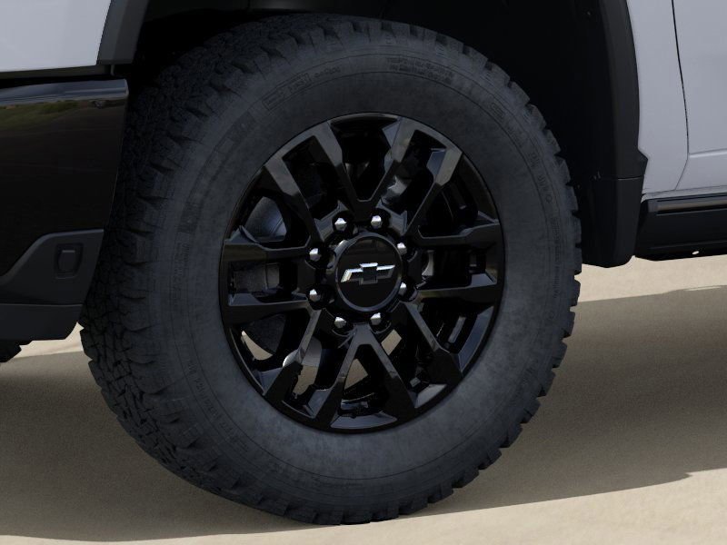 2025 Chevrolet Silverado 2500HD LTZ photo 9