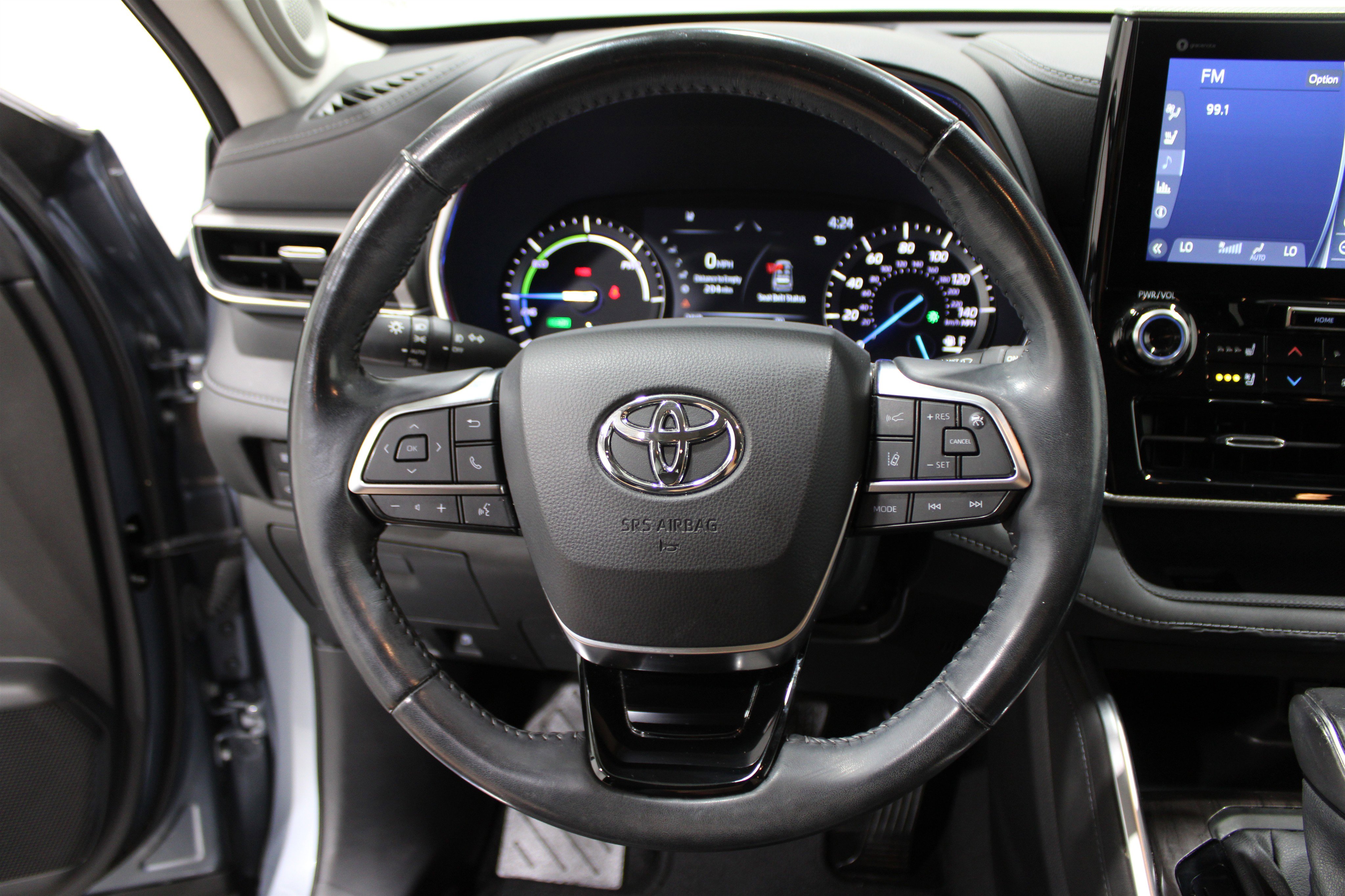 2020 Toyota Highlander Hybrid Platinum photo 7
