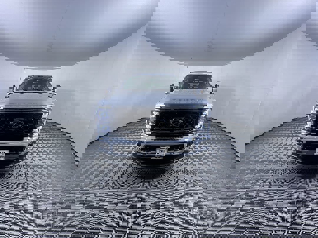 2026 Ford F-250 Lariat photo 3