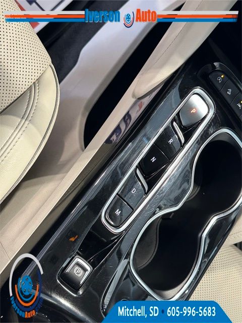 2023 Buick Envision Essence photo 22
