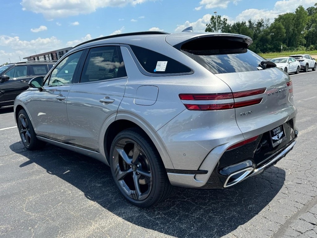 2026 Genesis GV70 3.5T Sport Prestige photo 4