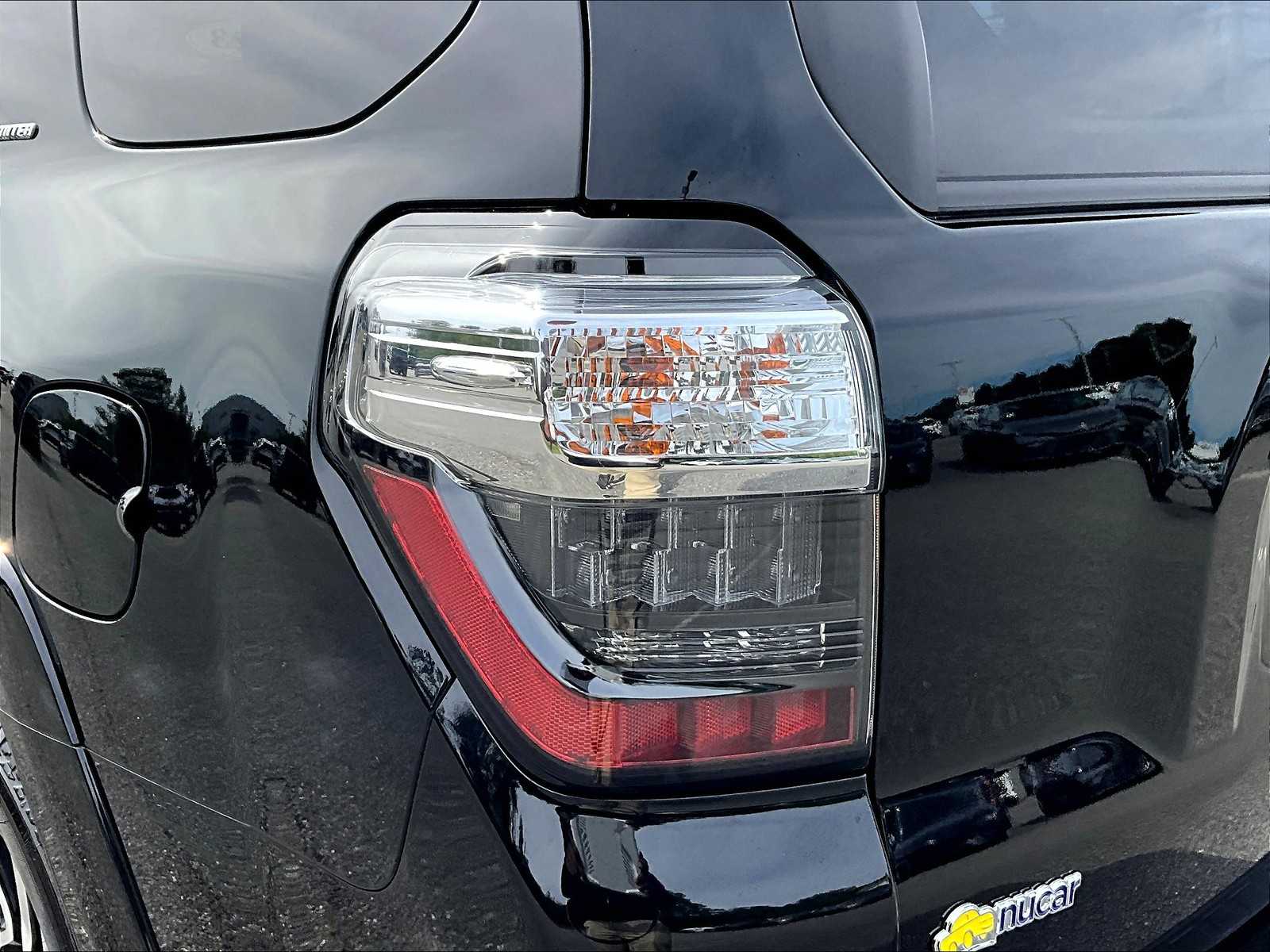 2023 Toyota 4Runner Limited photo 33