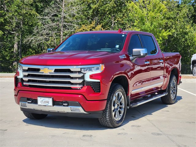 2025 Chevrolet Silverado 1500 High Country photo 3