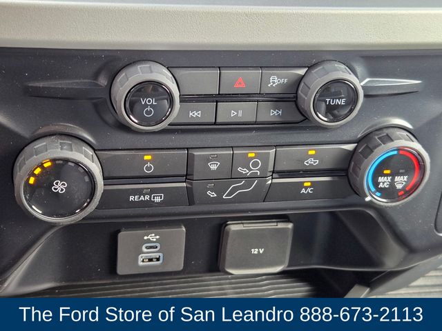 2025 Ford F-250 photo 19