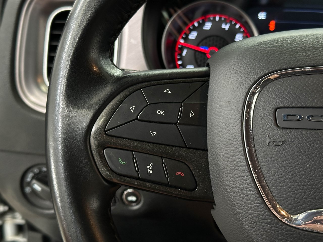 2023 Dodge Charger SXT photo 19