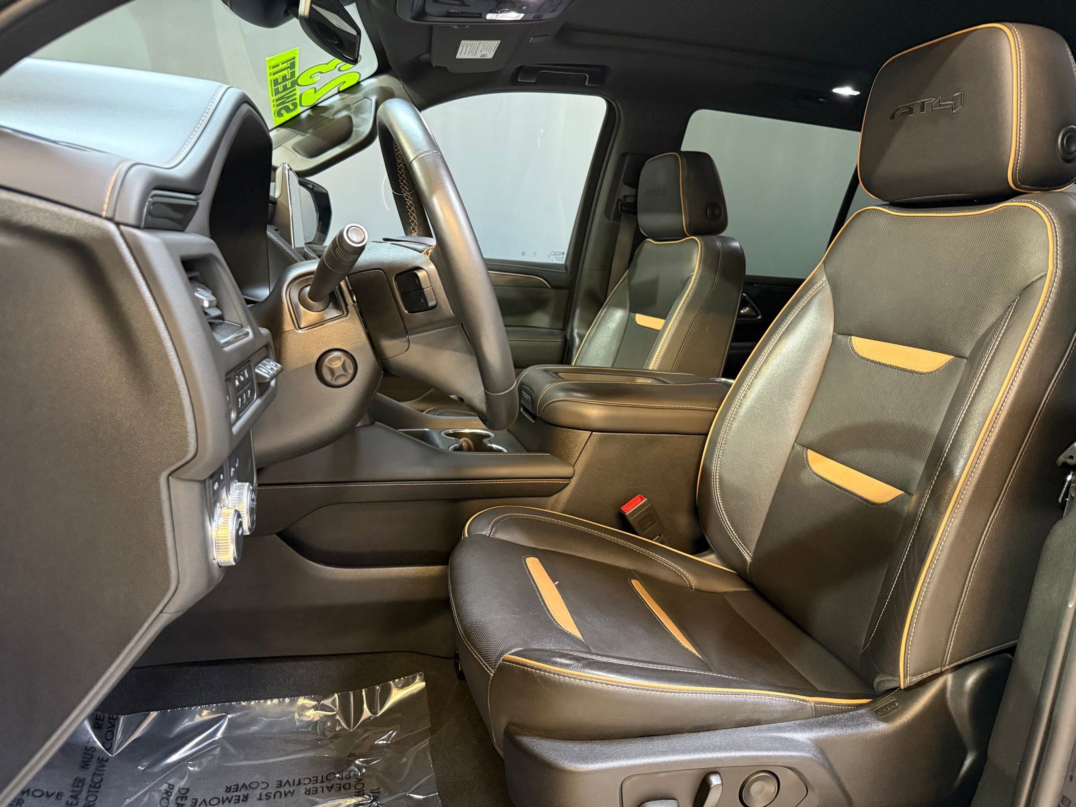 2023 Gmc Yukon AT4 photo 4