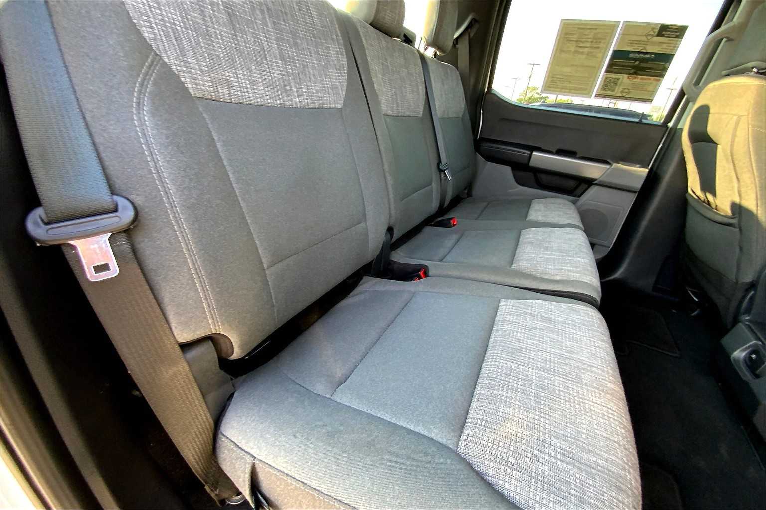 2024 Ford F-250 XLT photo 17
