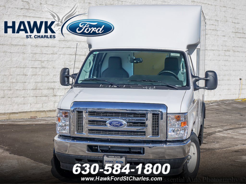 2023 Ford E-350 photo 4