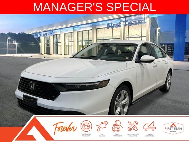 2025 Honda Accord LX's photo