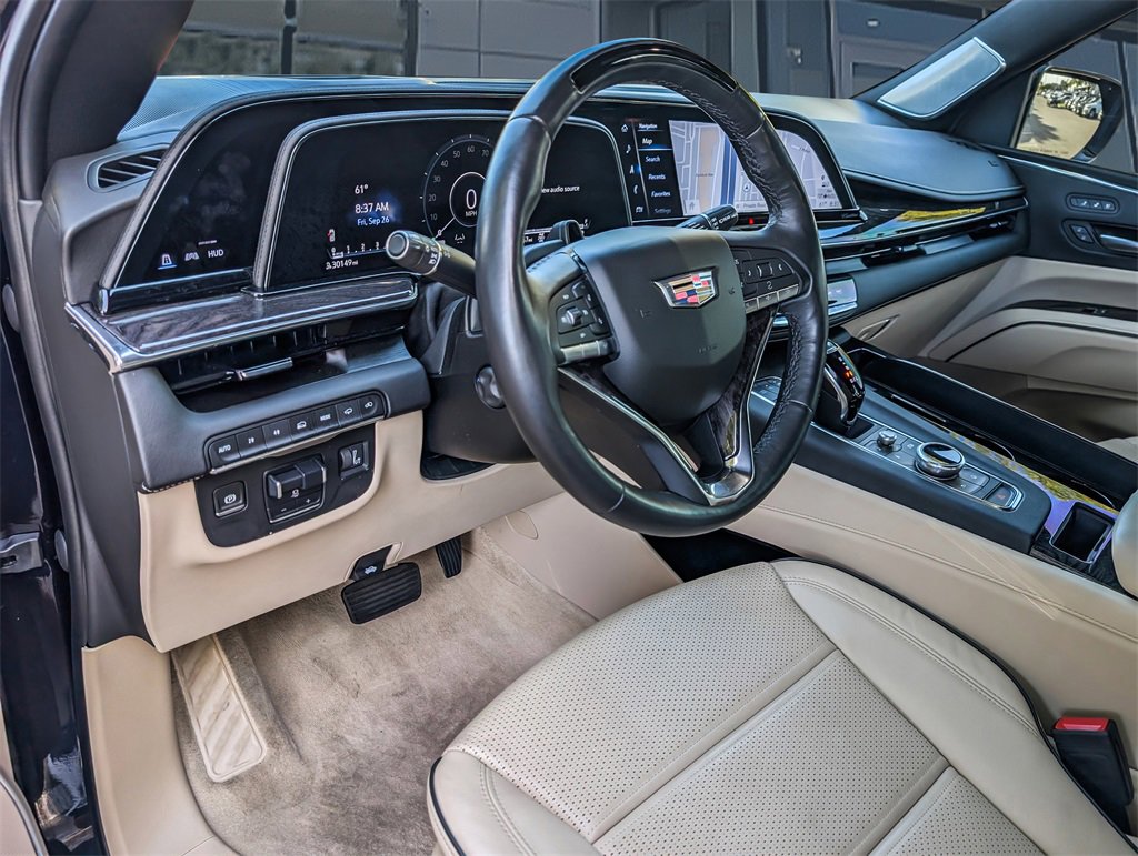 2023 Cadillac Escalade Premium Luxury photo 10