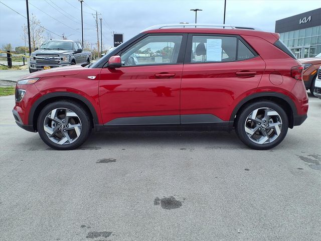 2022 Hyundai Venue SEL Limited photo 2