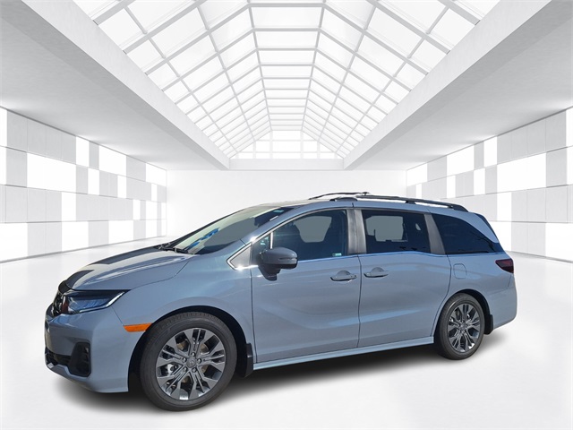 2026 Honda Odyssey Touring's photo